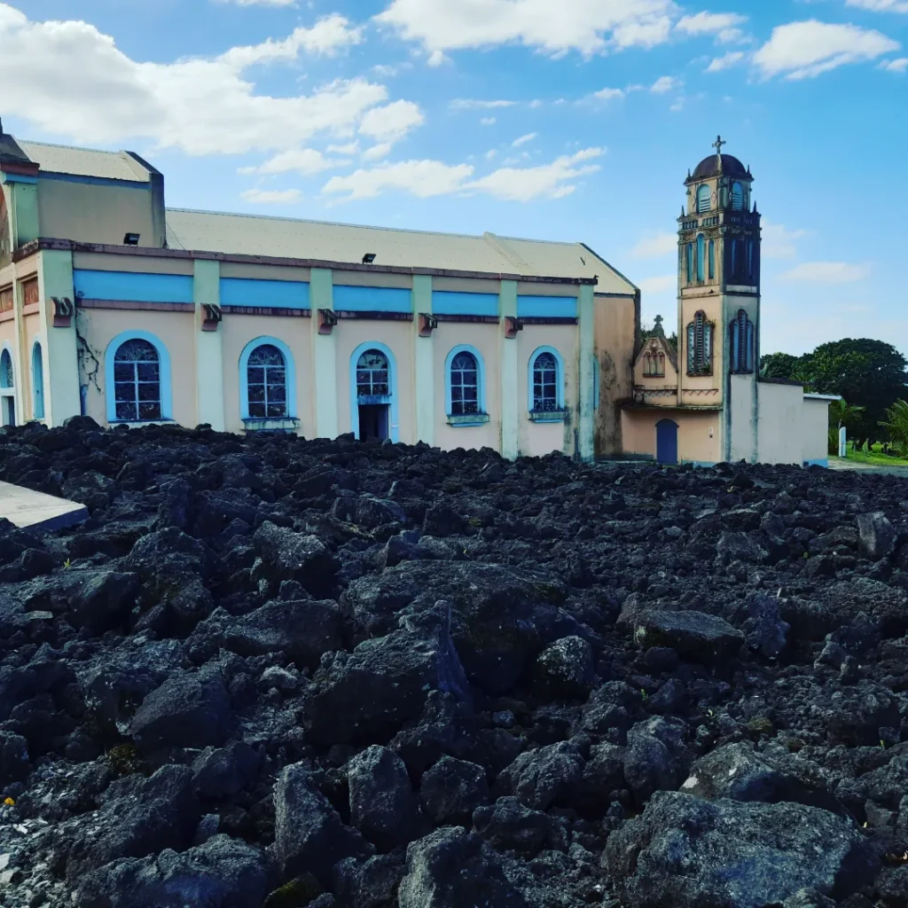 Notre Dame des Laves - Ile de La Réunion